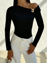 Elegant Modern Design Off Shoulder Twist Metallic Decor Long Sleeve Tight Fitted Black T-Shirt,